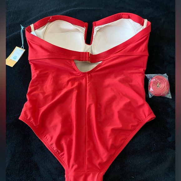 NWT Kona Sol x Target - Rouched Red Swimsuit Size 16 - Picture 2 of 7